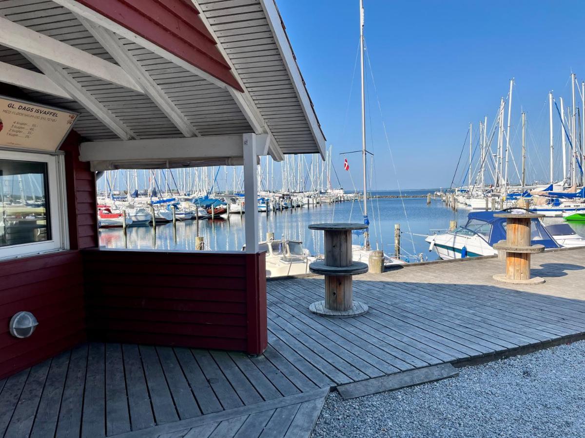 Отель Hausboot-Lafe Flensburger Foerde Egernsund Экстерьер фото